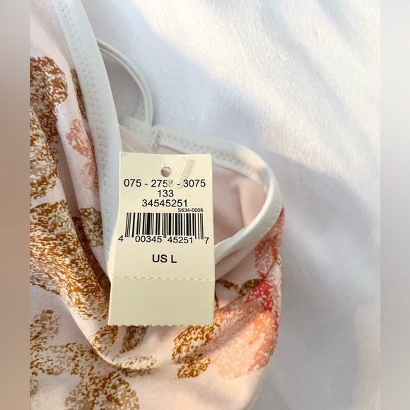 Sz L Aerie Women's Pink and White bikini top - Picture 7 of 9